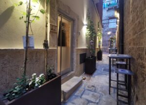 Dioniso - Bed & Wellness - Cortile