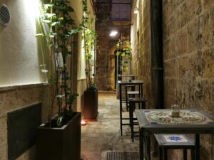 Dioniso - Bed & Wellness - Cortile 3