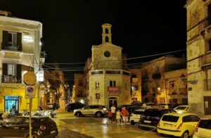 Taranto, Piazza Fontana